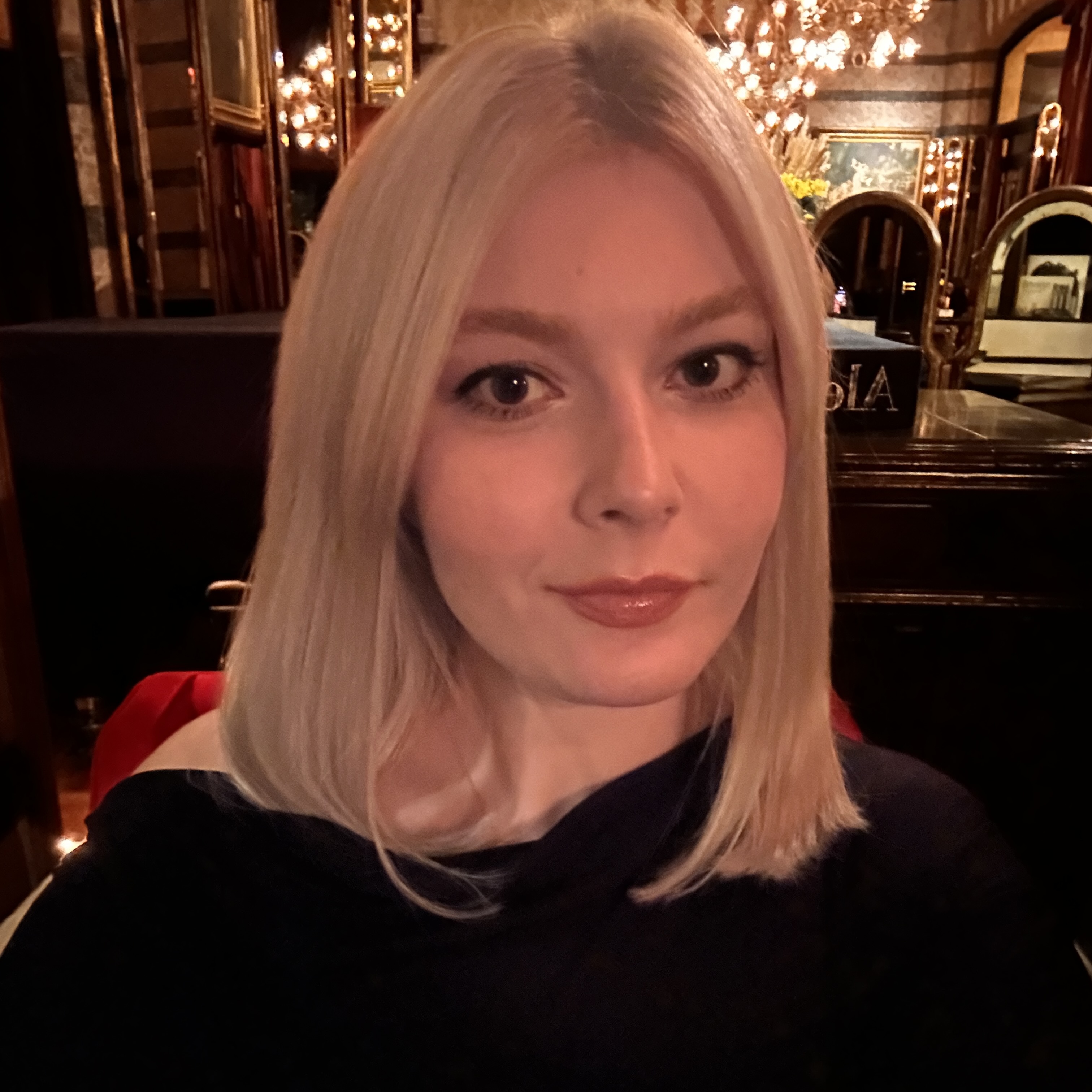 Süreyya Karaşin profil fotoğrafı